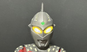 実写版ヒーロー(クリック＆スクロール）